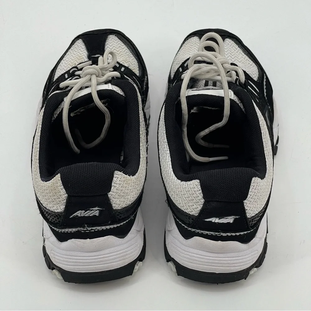 AVIA WOMENS ATHLETIC SHOES, SZ 8, VERY GOOD CONDITION, PREOWNED. BLACK W…